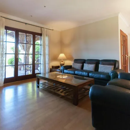 Belvilla By Oyo Golf Villa
