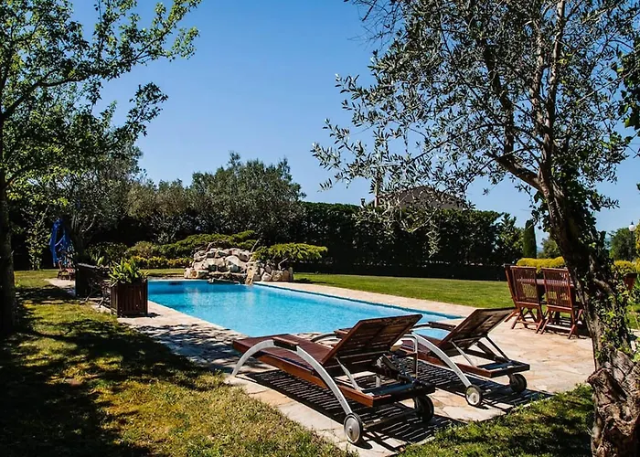 Βίλα With Private Pool Peralada